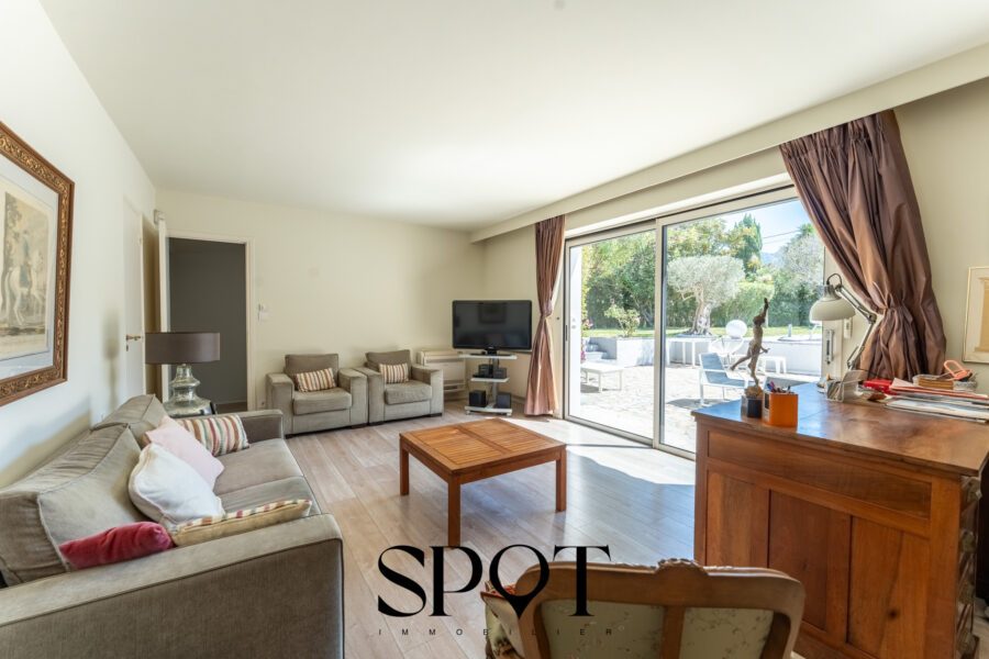 Maison à vendre à Marseille 8e arrondissement — Vue mer — photo 11