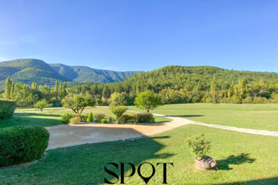 Maison à vendre à Montbrun-les-Bains