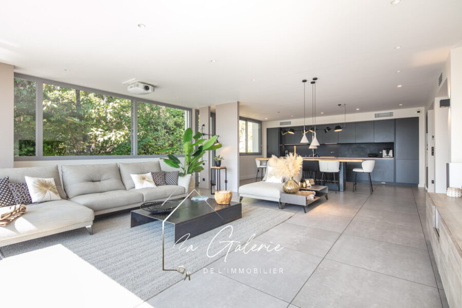 Maison à vendre à La Tronche — Vue montagne — photo 3