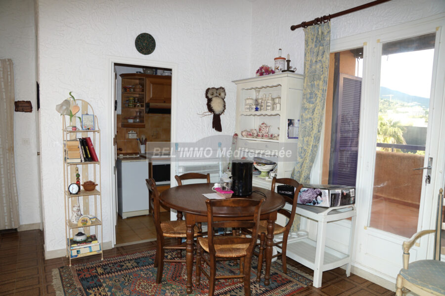 Appartement à vendre à Cavalaire-sur-Mer — Vue mer — photo 7