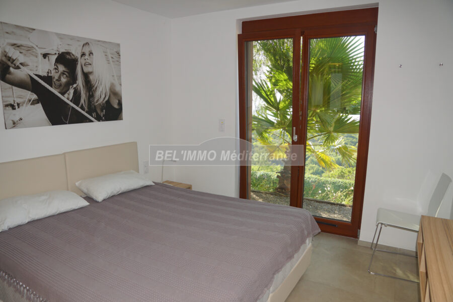 Maison à vendre à Rayol-Canadel-sur-Mer — Vue mer — photo 18