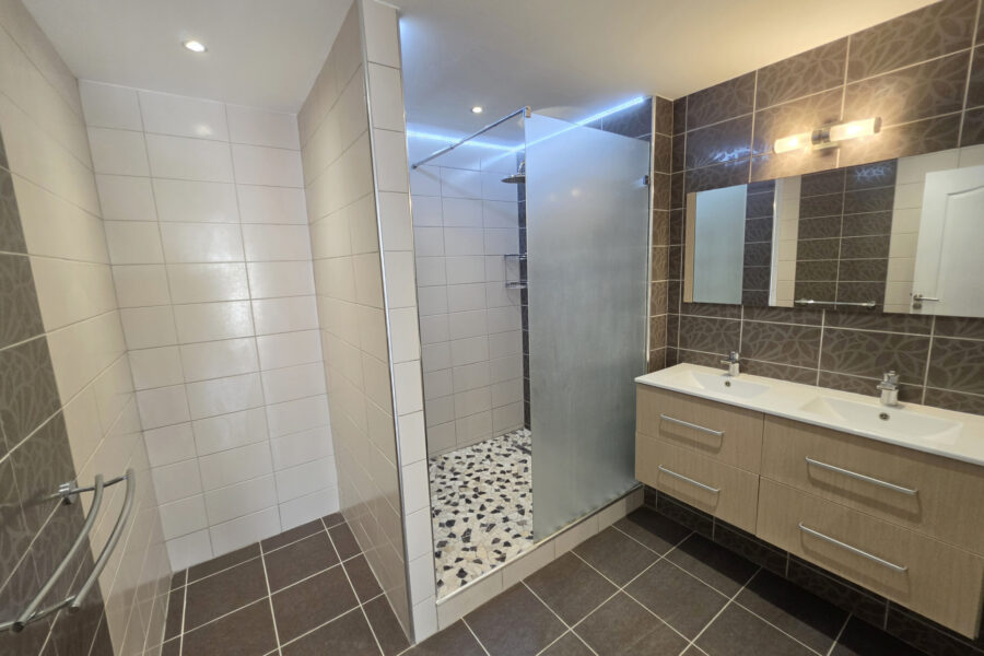 Appartement à vendre à Saint-Denis — Vue mer — photo 10