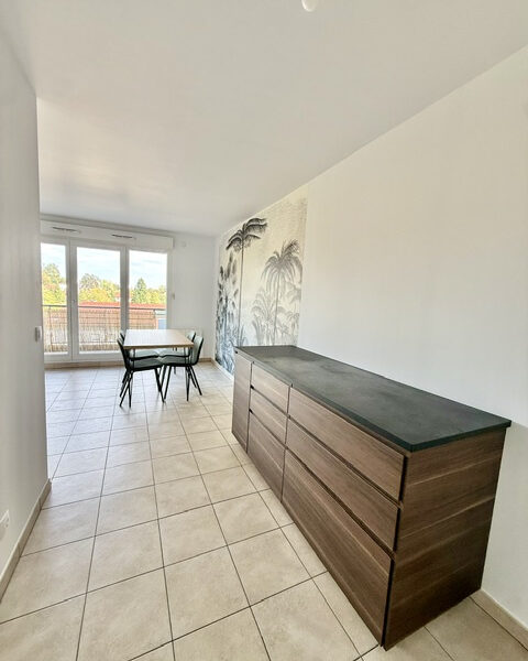 Appartement à louer à Ferney-Voltaire — Vue nature — photo 5