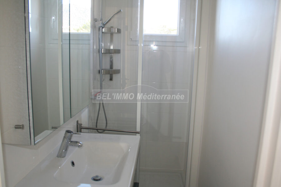 Appartement en location vacances à Cavalaire-sur-Mer — Vue mer — photo 13