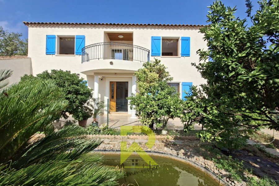 Maison à vendre à Narbonne — Vue sur la ville — photo 2