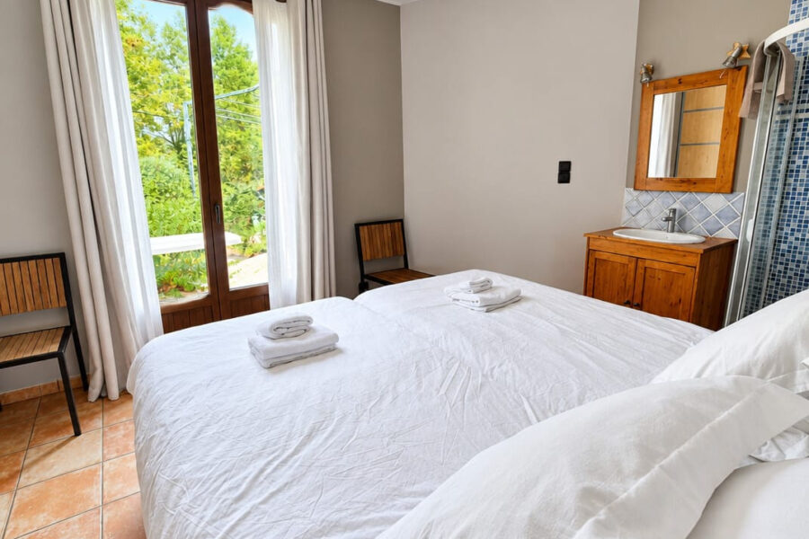 Maison à vendre à Liausson — Vue lac — photo 5