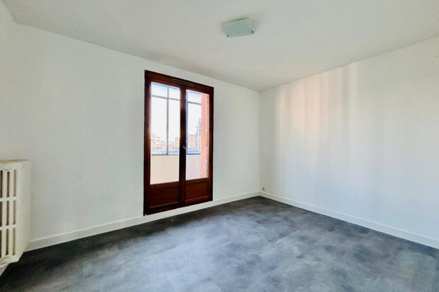 Appartement à louer à Marseille 13e arrondissement — Vue sur la ville — photo 6