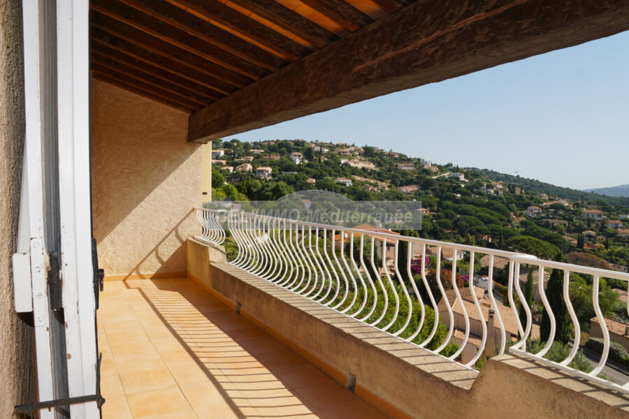 Maison à vendre à Cavalaire-sur-Mer — Vue mer — photo 8