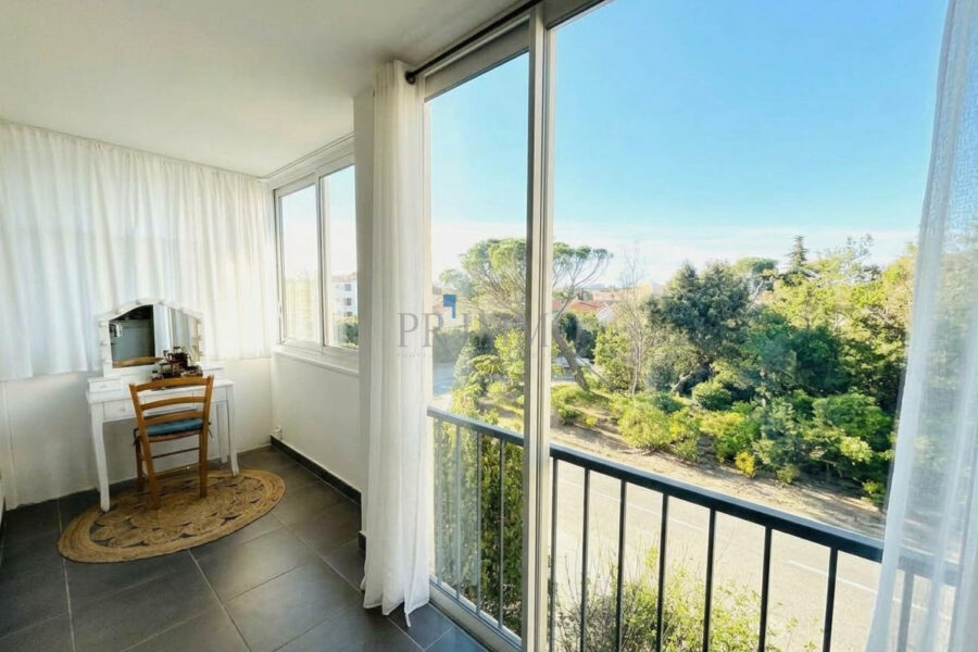 Appartement à vendre à Saint-Raphaël — Vue nature — photo 1