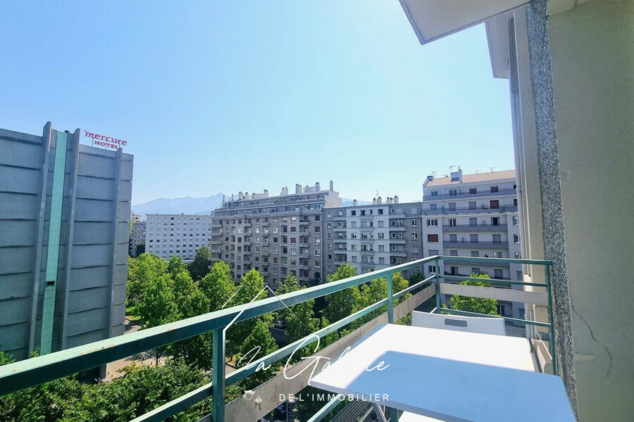Appartement à vendre à Grenoble — Vue montagne — photo 10