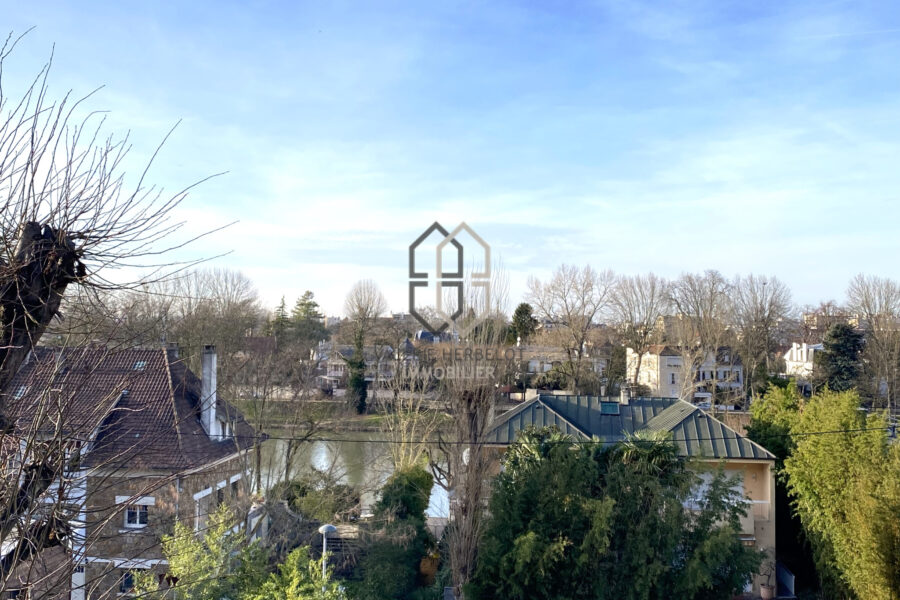 Maison à vendre à Chennevières-sur-Marne — Vue fleuve — photo 1