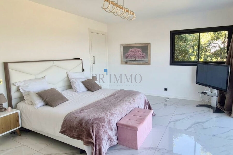 Maison à vendre à Fréjus — Vue mer — photo 7