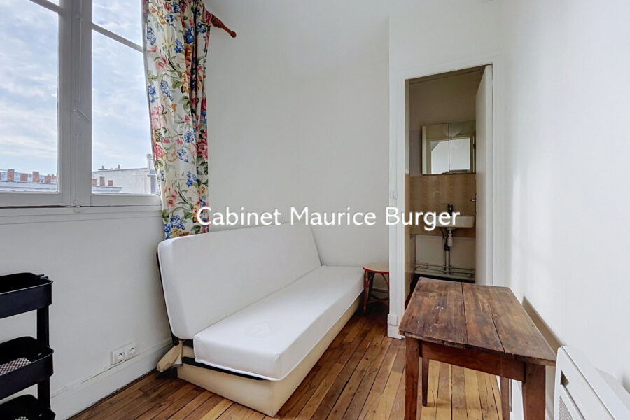 Appartement à vendre à Paris 7e arrondissement — Vue sur la ville — photo 2