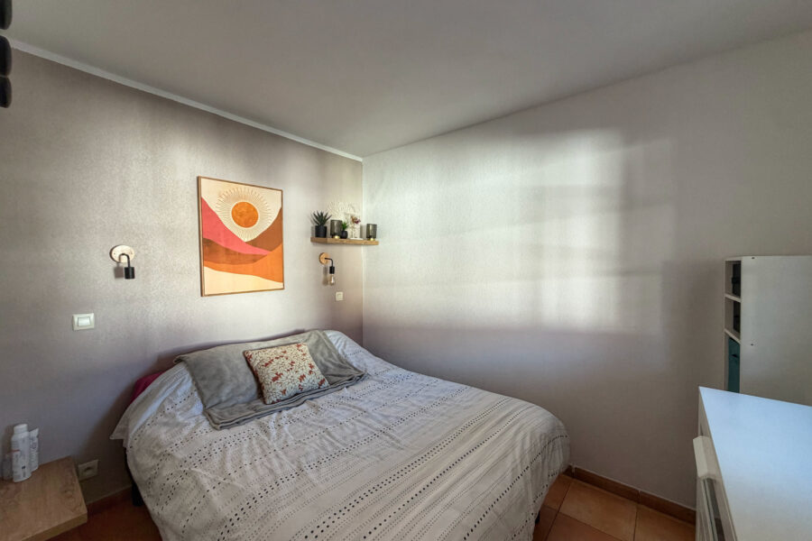 Appartement à vendre à Saint-Jean-Pied-de-Port — Vue parc & jardin — photo 12