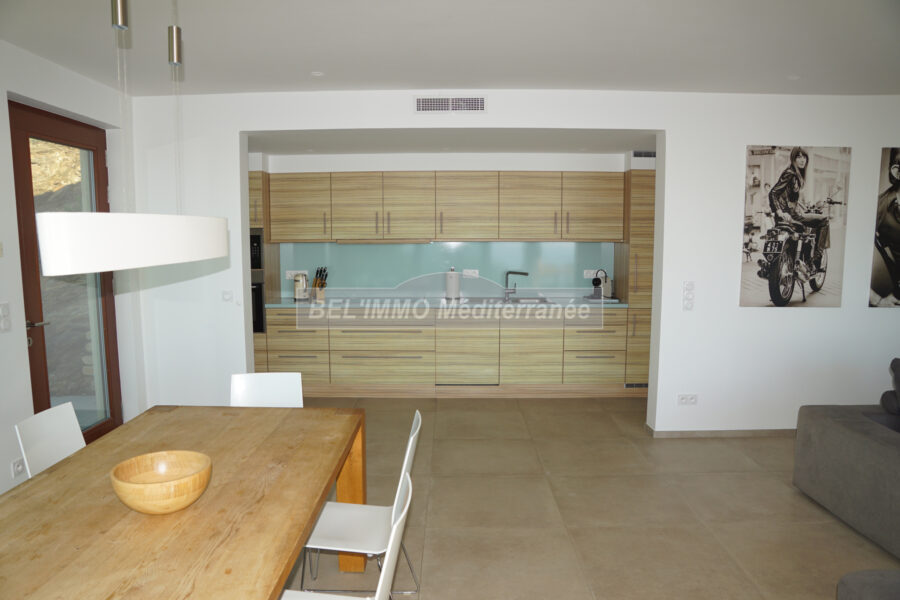 Maison à vendre à Rayol-Canadel-sur-Mer — Vue mer — photo 13