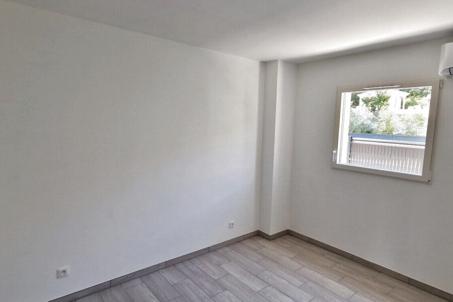 Appartement à vendre à Sainte-Maxime — Vue mer — photo 11