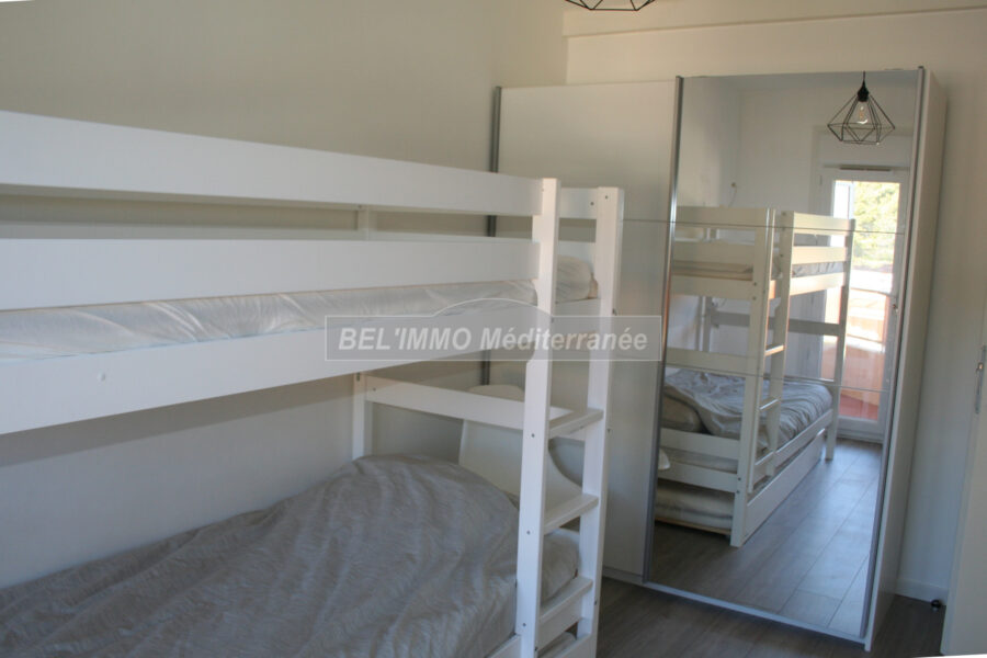 Appartement en location vacances à Cavalaire-sur-Mer — Vue mer — photo 11