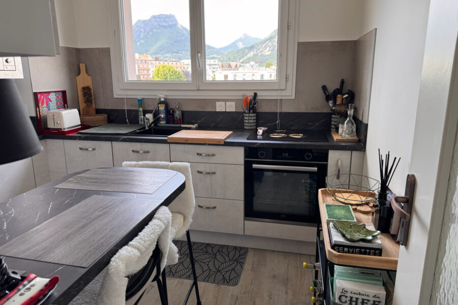Appartement à vendre à Grenoble — Vue montagne — photo 6