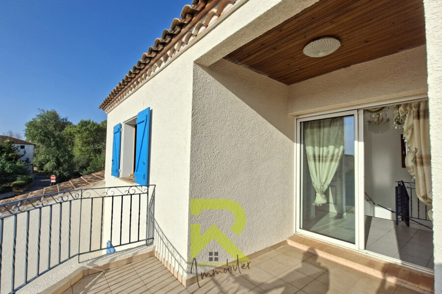 Maison à vendre à Narbonne — Vue sur la ville — photo 3