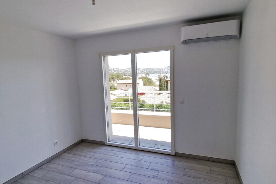 Appartement à vendre à Sainte-Maxime — Vue mer — photo 9