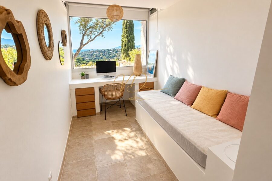 Maison à vendre à La Croix-Valmer — Vue mer — photo 15