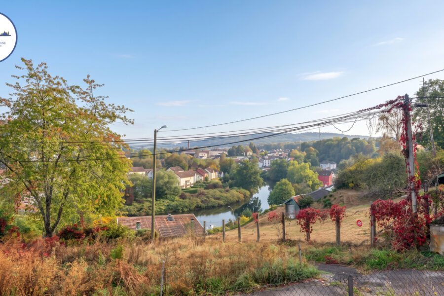 Maison à vendre à Épinal — Vue fleuve — photo 1