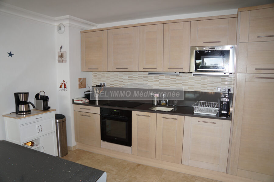 Appartement en location vacances à Cavalaire-sur-Mer — Vue nature — photo 9