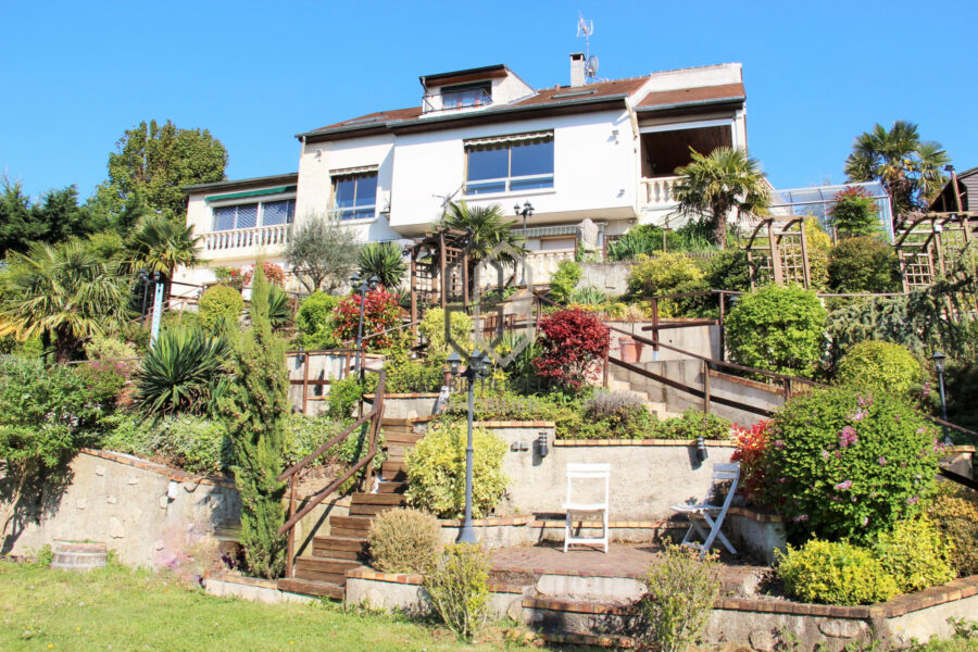 Maison à vendre à Chennevières-sur-Marne — Vue sur la ville — photo 2