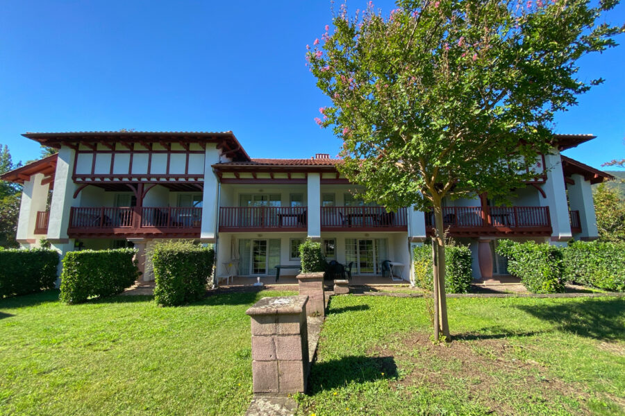 Appartement à vendre à Saint-Jean-Pied-de-Port — Vue parc & jardin — photo 18