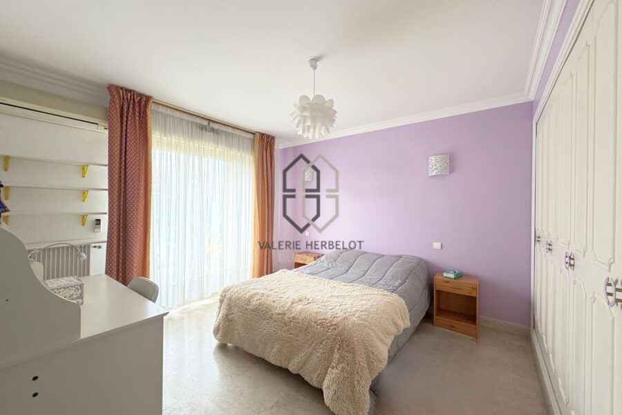 Maison à vendre à Chennevières-sur-Marne — Vue sur la ville — photo 15