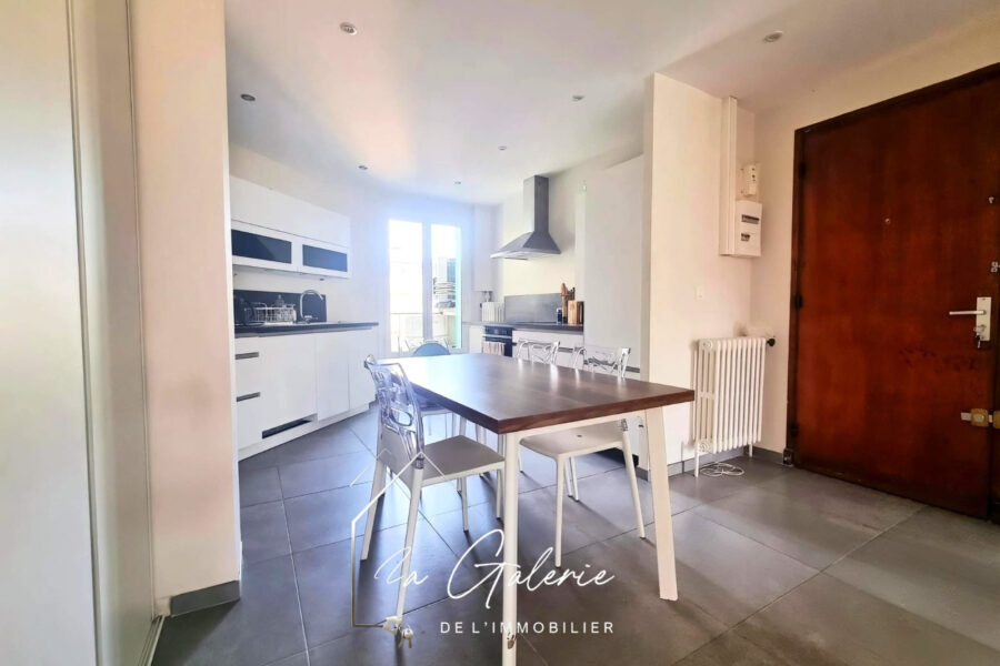 Appartement à vendre à Grenoble — Vue montagne — photo 4