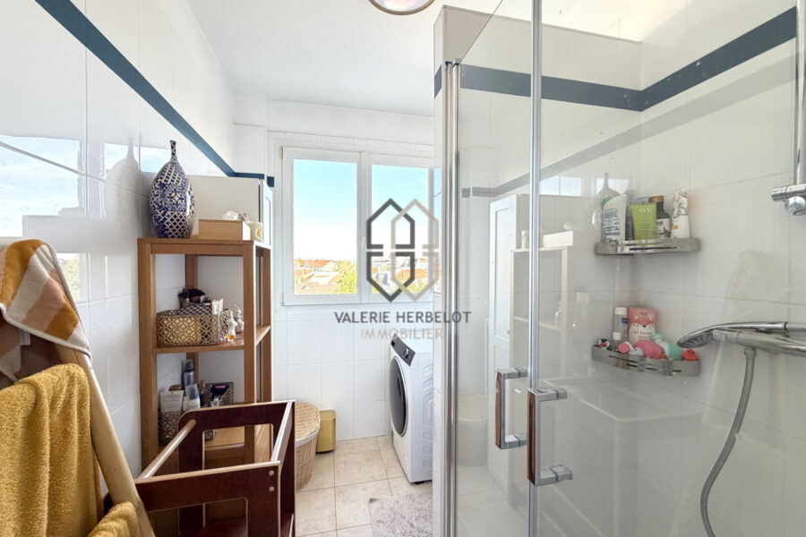 Appartement à vendre à Saint-Maur-des-Fossés — Vue sur la ville — photo 11