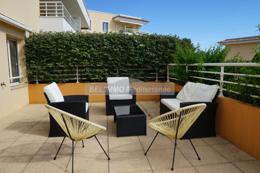 Appartement en location vacances à Cavalaire-sur-Mer — Vue nature — photo 4