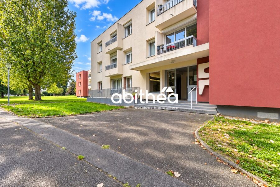 Appartement à vendre à Haubourdin — Vue parc & jardin — photo 2