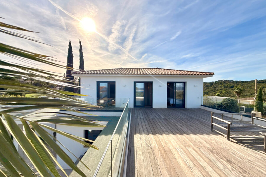 Maison à vendre à Fréjus — Vue mer — photo 3