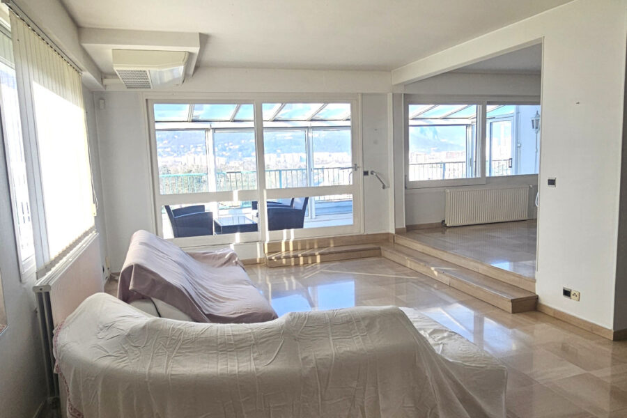 Appartement à vendre à Grenoble — Vue montagne — photo 3