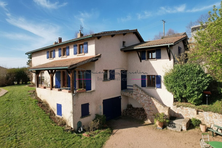 Maison à vendre à Sauvages — Vue nature — photo 2