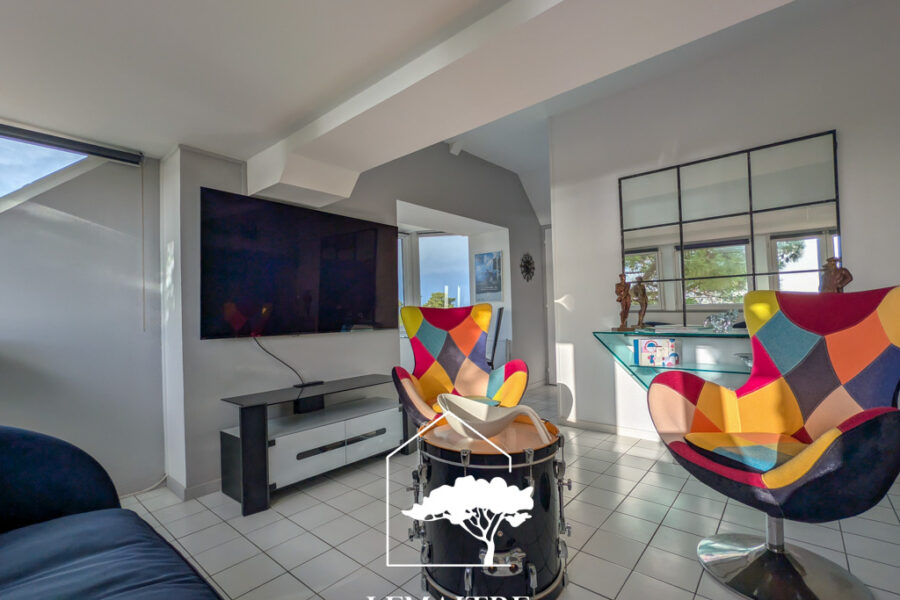 Appartement à vendre à Saint-Palais-sur-Mer — Vue mer — photo 10