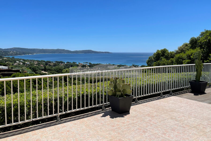 Appartement en location vacances à Cavalaire-sur-Mer — Vue mer — photo 13