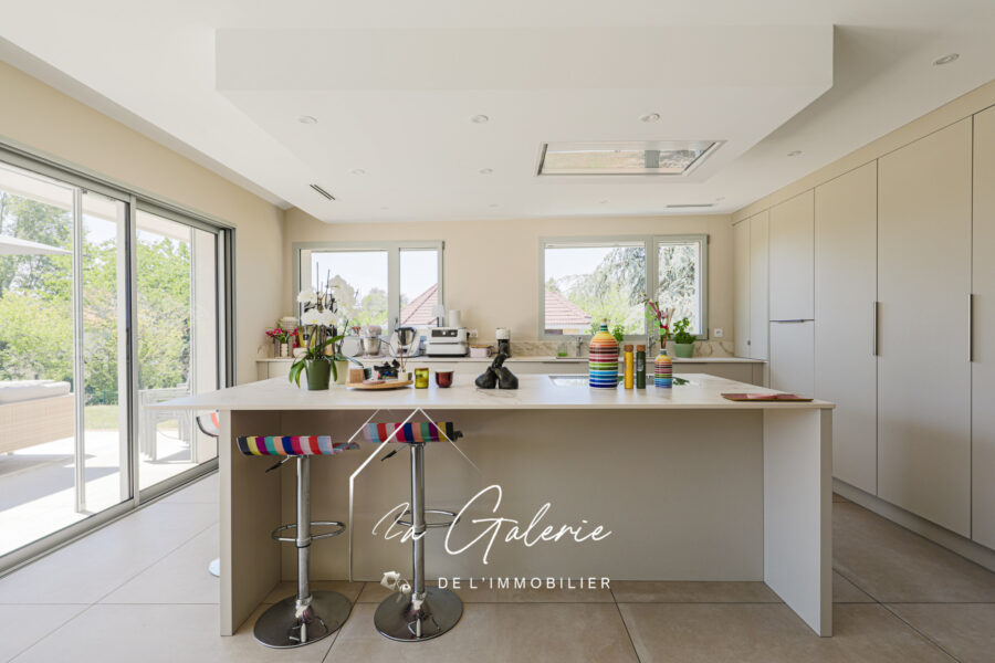 Maison à vendre à Montbonnot-Saint-Martin — Vue montagne — photo 6