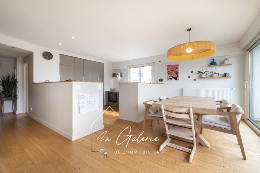Appartement à vendre à Grenoble — Vue sur la ville — photo 6
