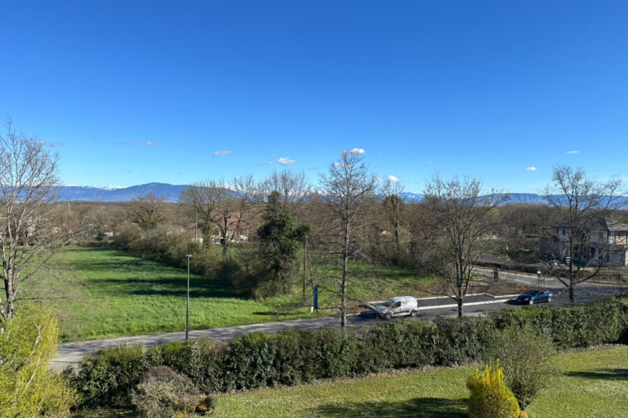 Appartement à louer à Divonne-les-Bains — Vue nature — photo 2