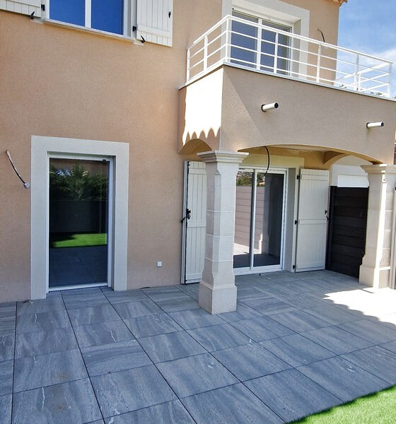 Appartement à vendre à Sainte-Maxime — Vue mer — photo 4