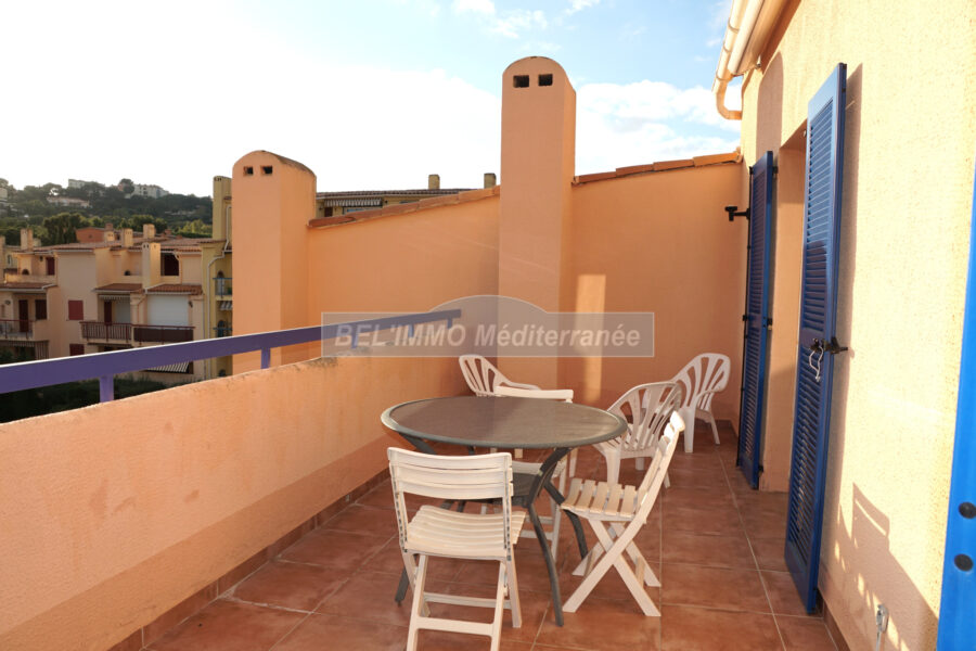 Appartement à vendre à Cavalaire-sur-Mer — Vue mer — photo 11