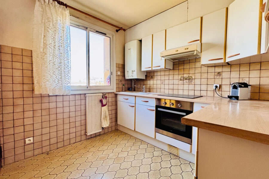 Appartement à vendre à Marseille 10e arrondissement — Vue sur la ville — photo 3