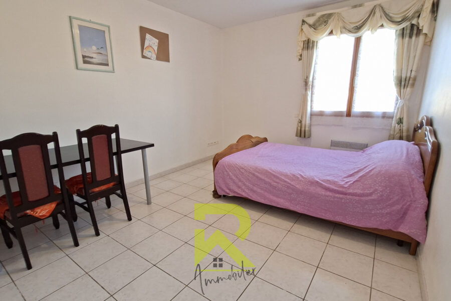 Maison à vendre à Narbonne — Vue sur la ville — photo 17