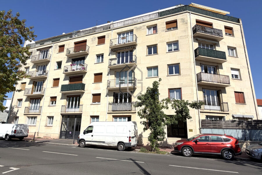 Appartement à vendre à Saint-Maur-des-Fossés — Vue sur la ville — photo 15