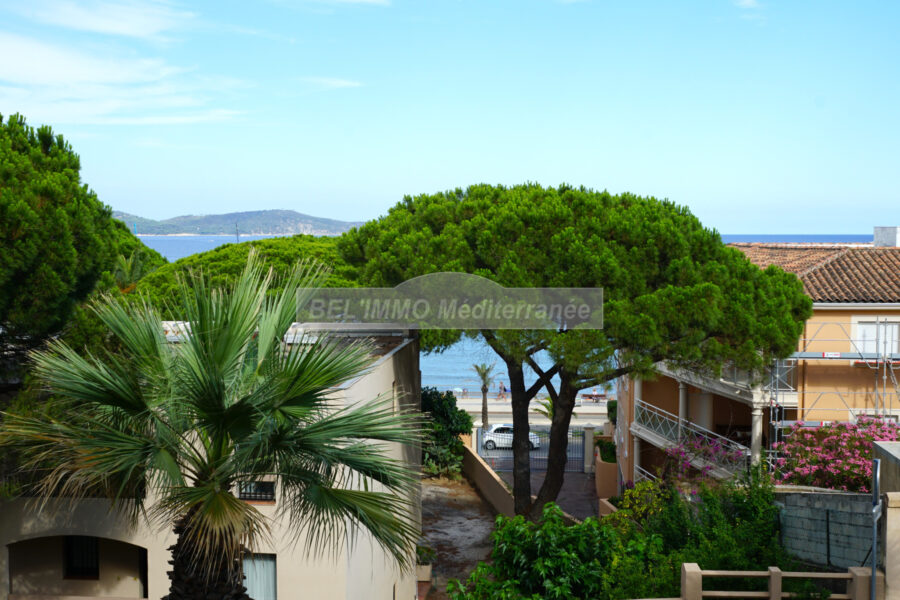 Appartement à vendre à Cavalaire-sur-Mer — Vue mer — photo 2
