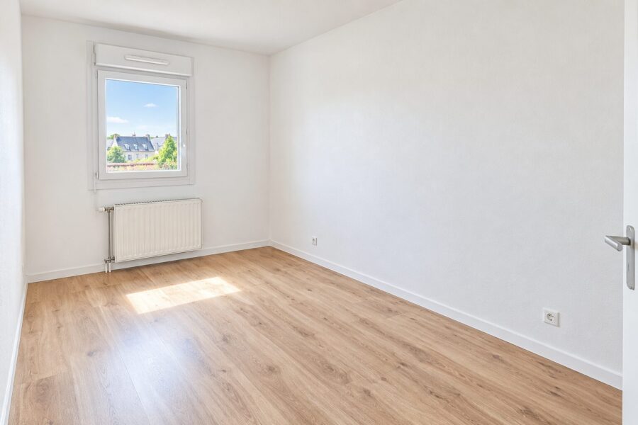 Appartement à vendre à Créteil — Vue parc & jardin — photo 5