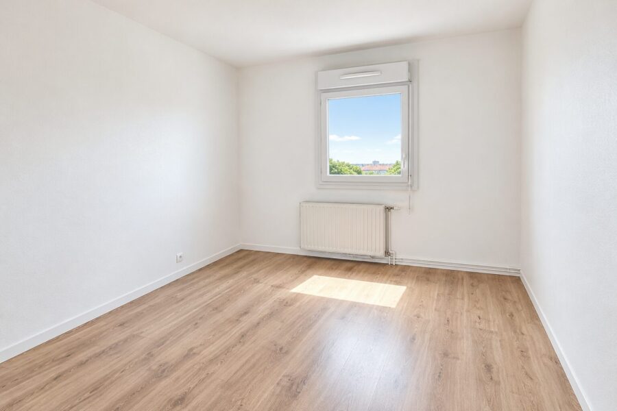 Appartement à vendre à Créteil — Vue parc & jardin — photo 6